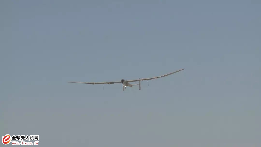 中航工业启明星太阳能无人机完成首飞
